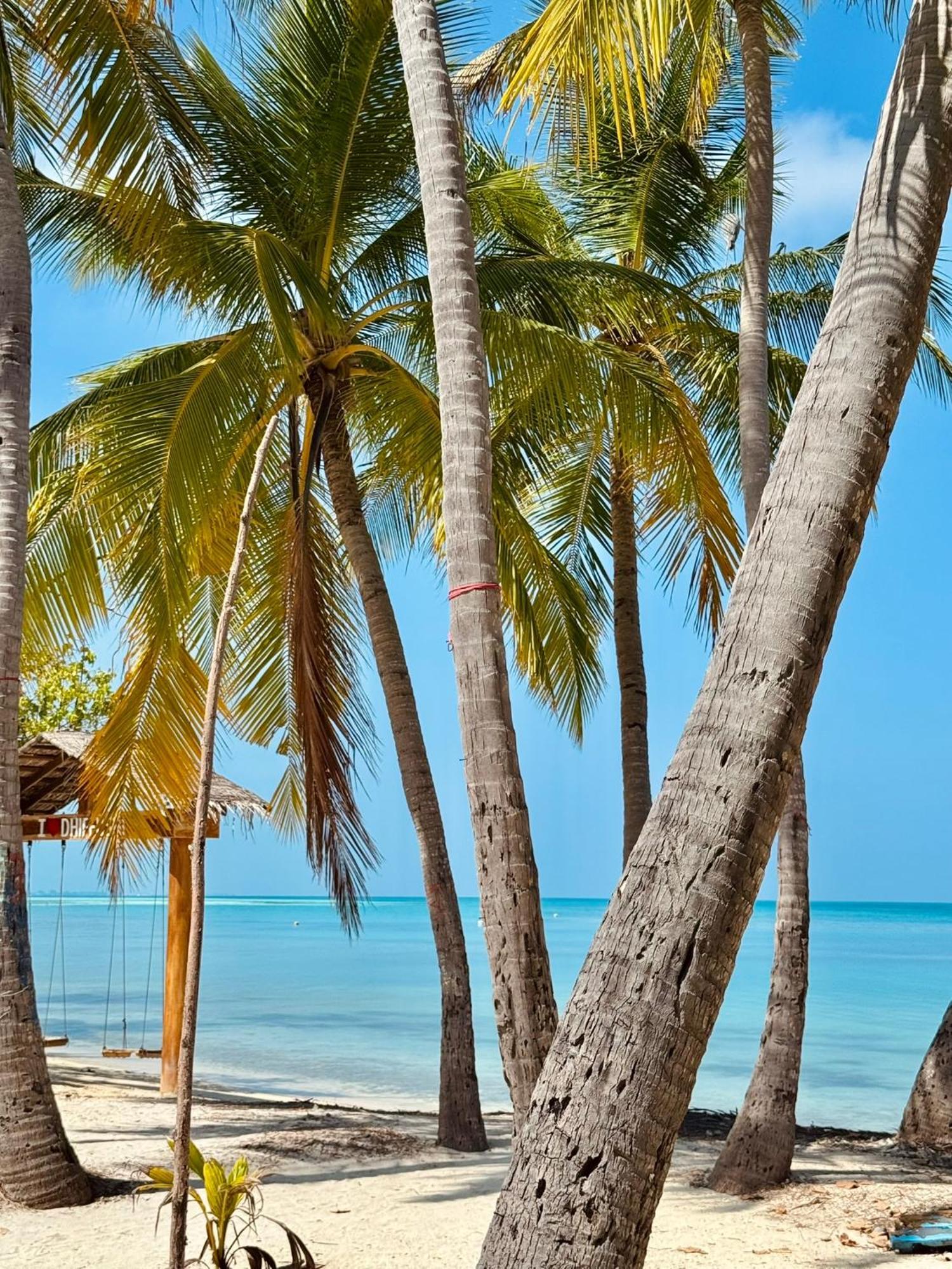 Ameera Maldives Диффуши Экстерьер фото